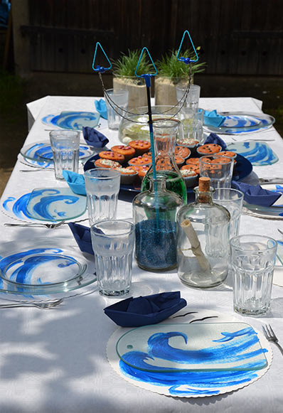 Blaue Hochzeits-Tischdekoration