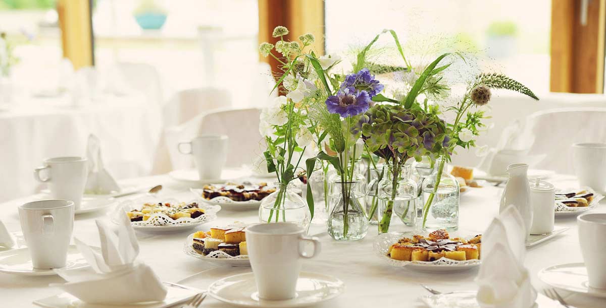 Hochzeits-Tischdeko Blumen